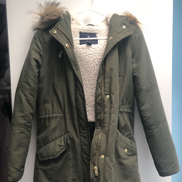 Women’s American Eagle Olive Parka Jacket Women’s American Eagle Olive Parka Jacket